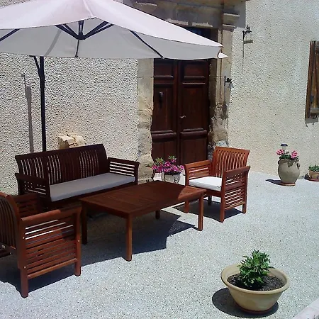 La Ferme D'enjean Bed and breakfast Arrouede